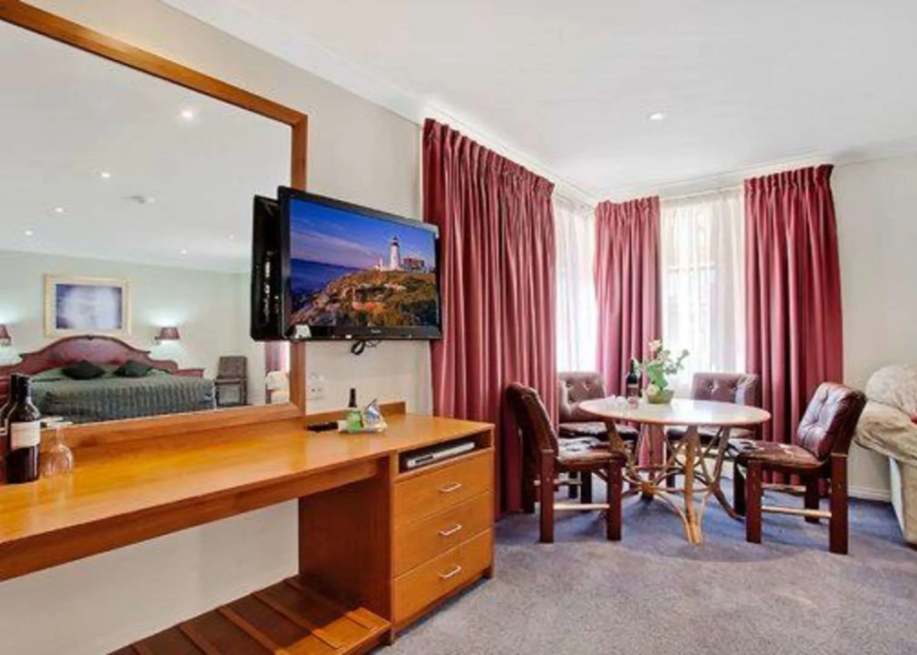Bushmans Motor Inn