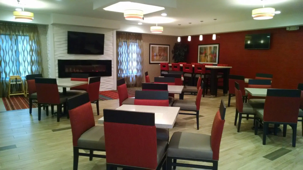 Holiday Inn Express Cloverdale - Greencastle by IHG