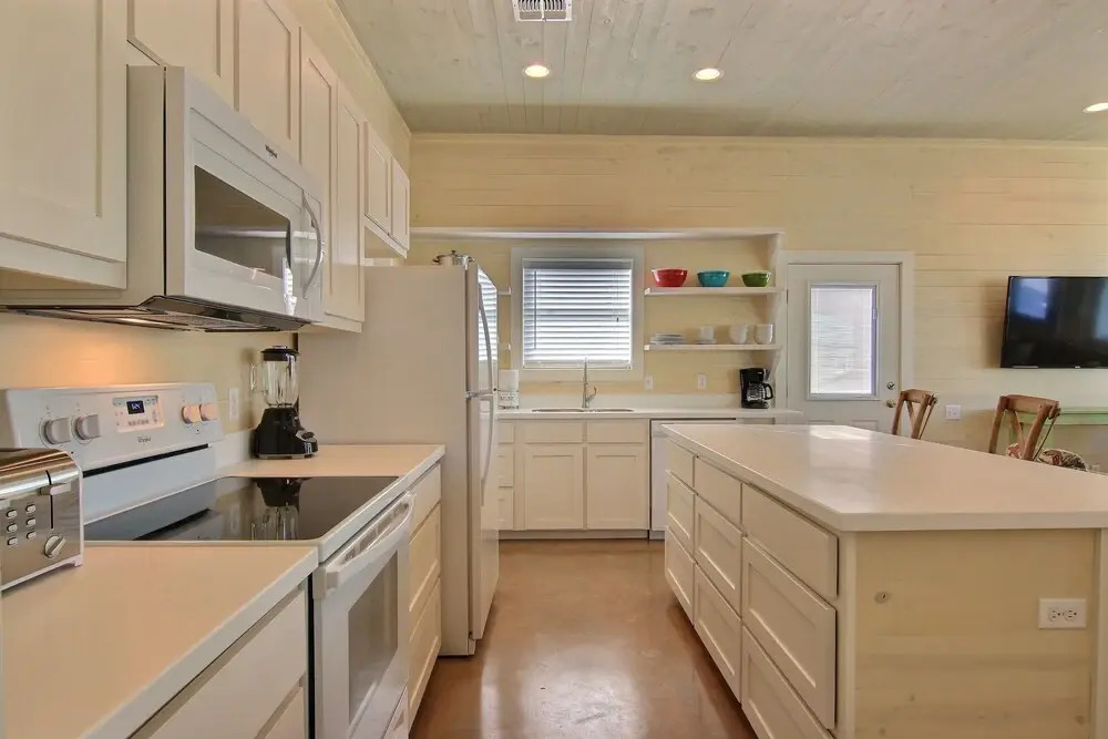 Any Fin Goes Gv628 4 Bedrooms 4.5 Bathrooms Home