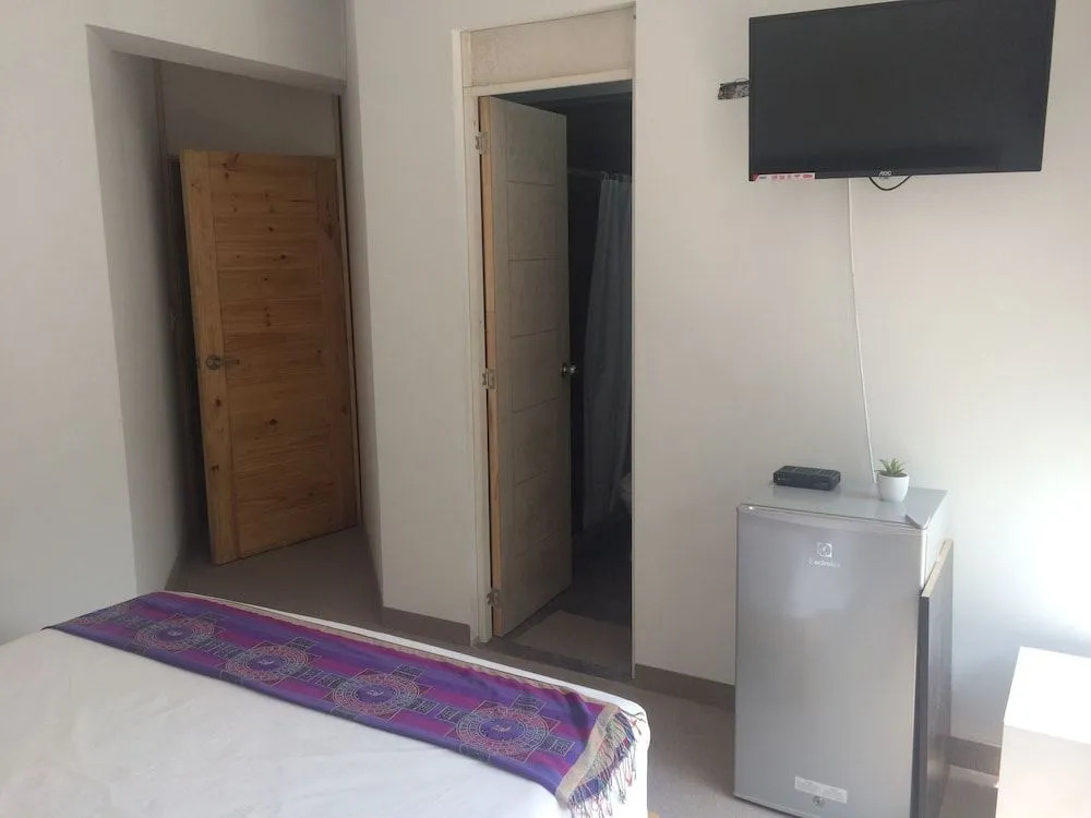 Laelia Miraflores Hotel