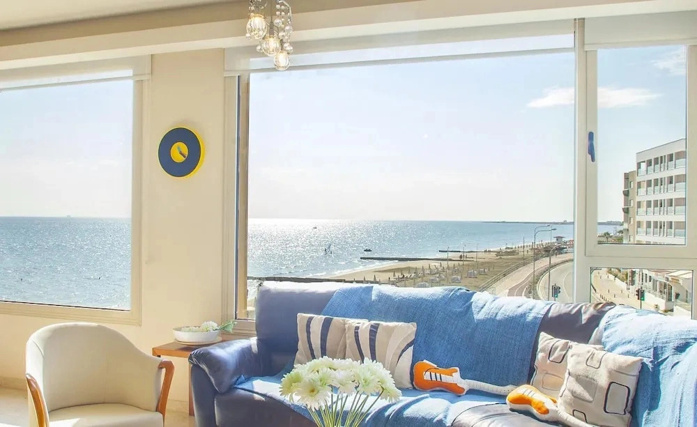 Mackenzie Eftyhia Beachfront Suite