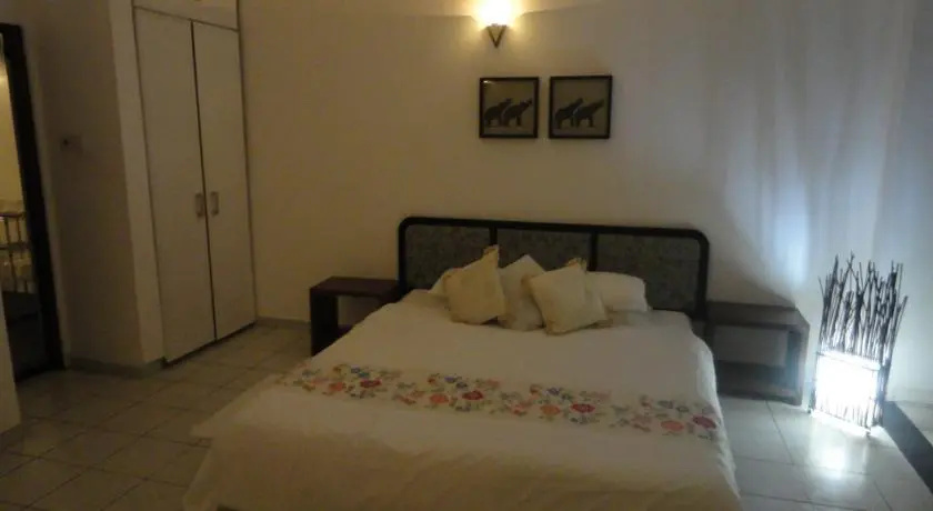 Lucky Plaza Home Stay
