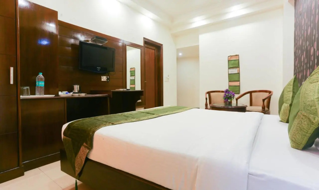 Hotel Blessings