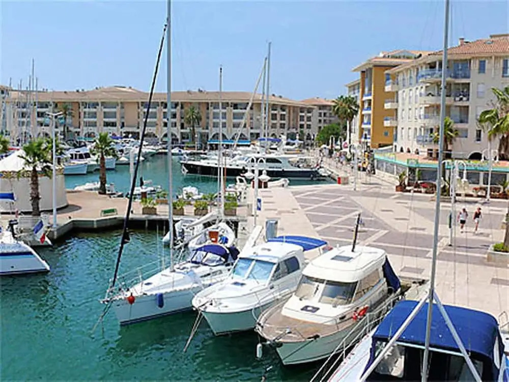 Apartment With One Bedroom In Frejus With Wifi 300 M From The Beach