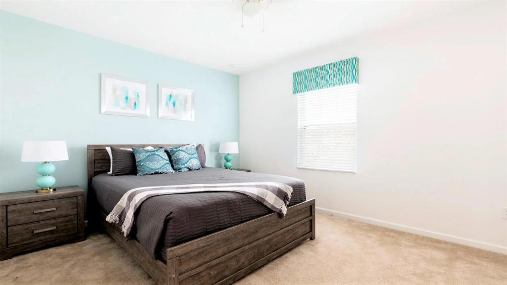 Modern 8BR Villa w Pool SPA Close to Disney