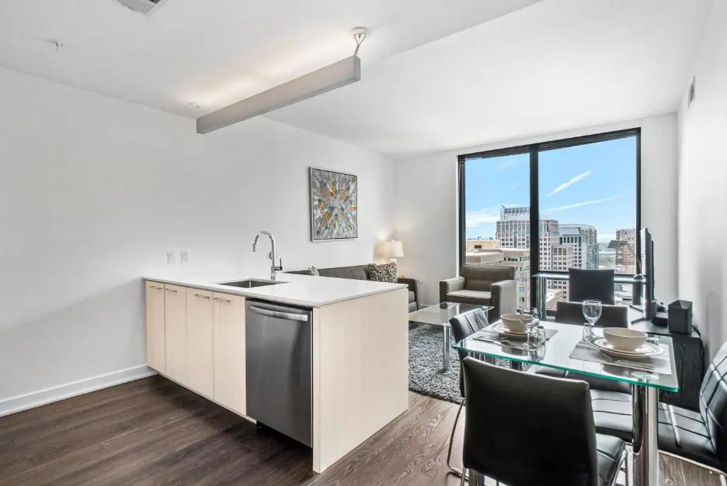 Global Luxury Suites at Reston Town Center