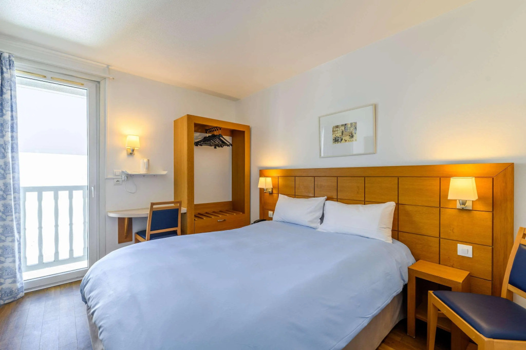 Hotel Strasbourg - Montagne Verte & Restaurant Louisiane
