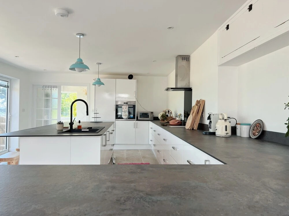 Luxury 2-bed Apartment hot tub Free Parking sea