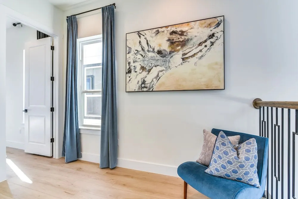 Houston Townhouse w/ Office & Home Gym