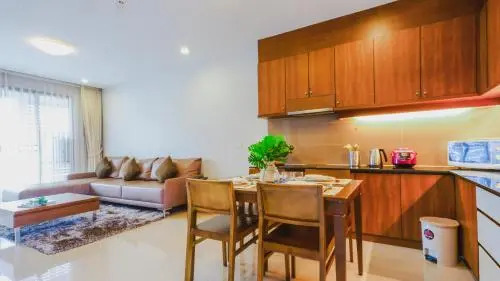 Sunshine Hotel & Serviced Apartment