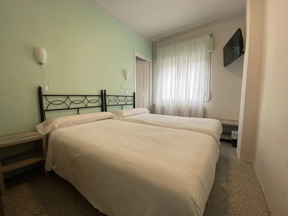 Hermus Hotel