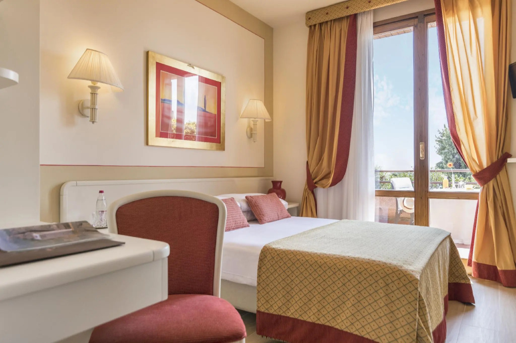 Relais Santa Chiara Hotel by Double Hospitality