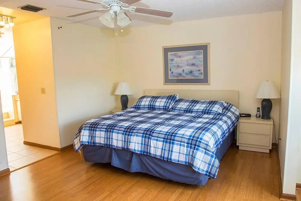 Claremont Holiday Home