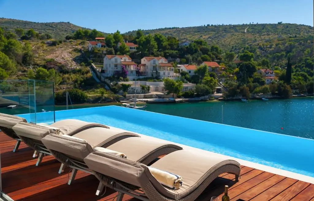 Stunning Brac Villa 5 Bedrooms Villa Infinite Stunning Sea Views