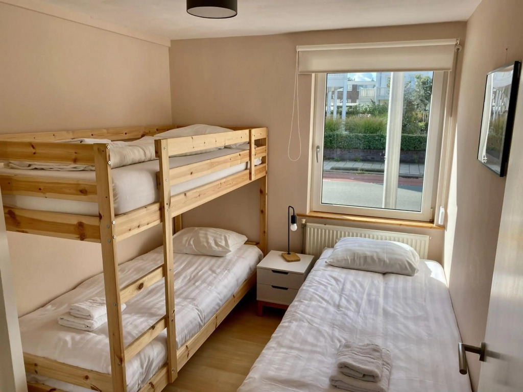 Spacious Family Holiday Home (7p), Free indoor parking