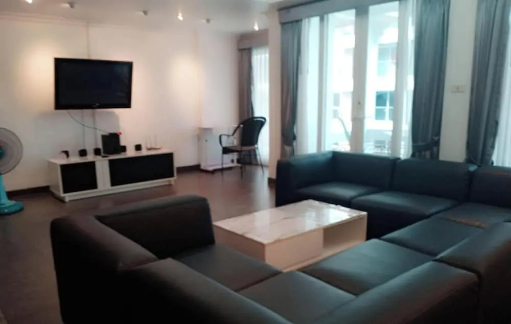 115sqm Studio Type Jacucci - Apartment 301