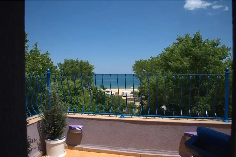 Garden Beach