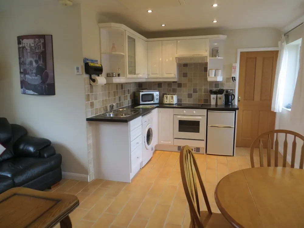 Little Hayman Lodge- Suit Solo Travellers/couple