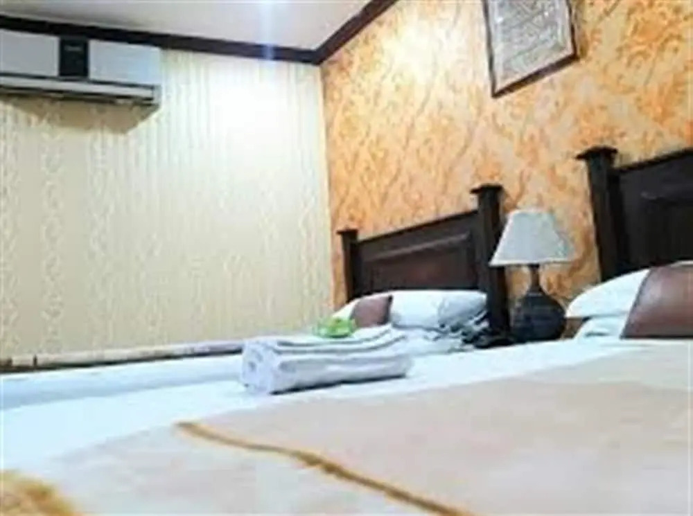 Lords Inn Hotel