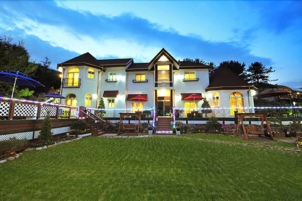 Pocheon Island Pension