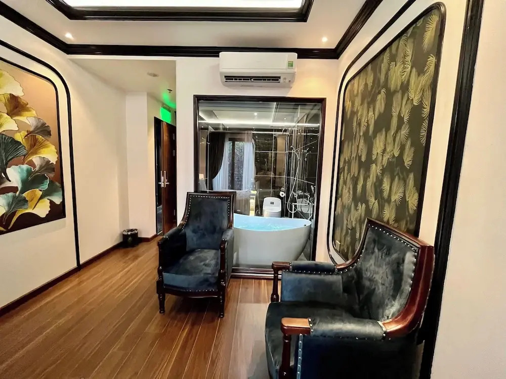 Royal Hotel Hà Nội