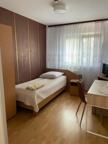 Pokoje Gościnne O-ES-HA