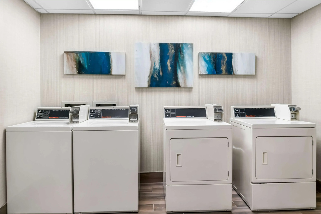 Best Western Okemos/East Lansing Hotel & Suites