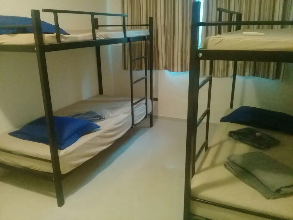 Hostel Residential Inn
