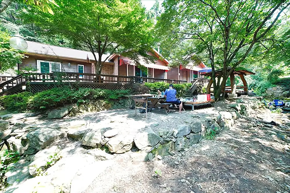 Yangpyeong Jongjagol Hill Fragrance Pension