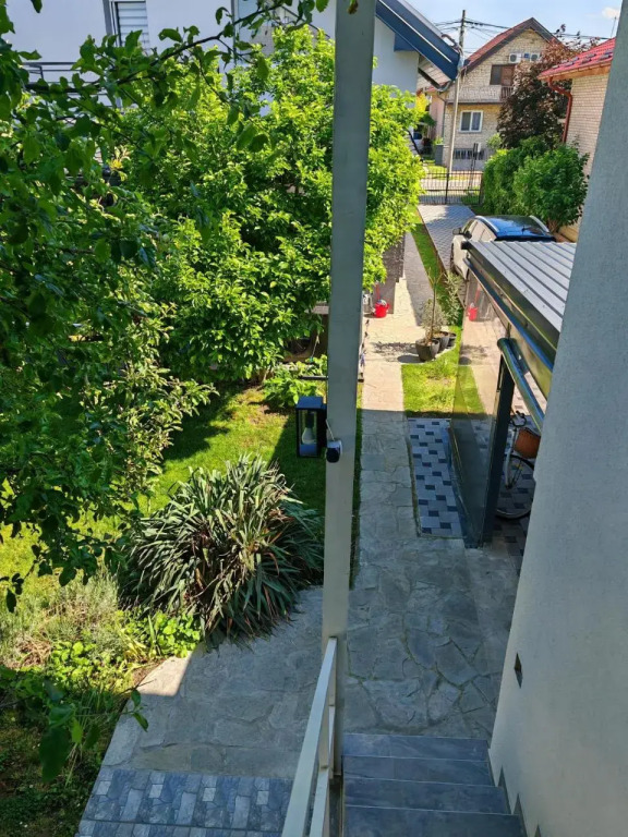 Apartman - sobe Corina-blizu Osijeka