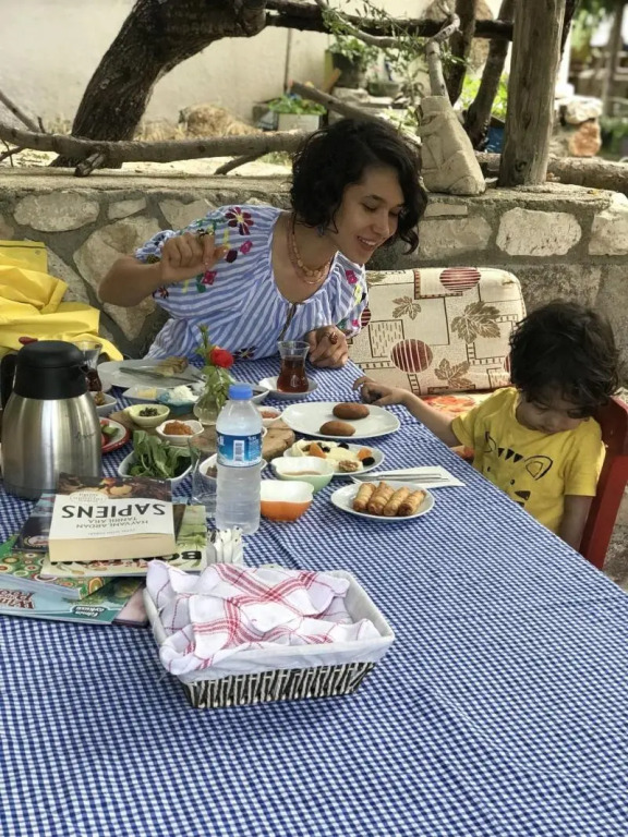 Saklı Konak