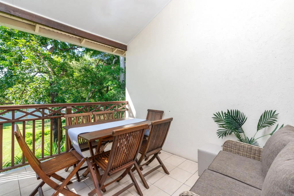 Seascape Holidays at 30 Tropic Style