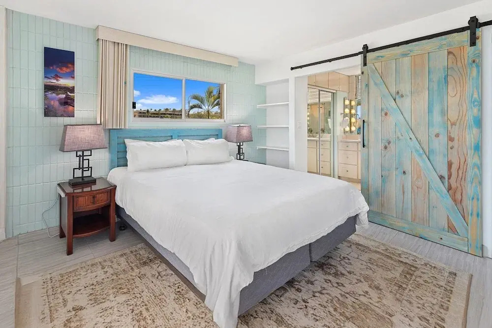 Haleakala Shores A-301 - Golden Sand Beaches, Ocean Views, Sleeps 6, Split AC!