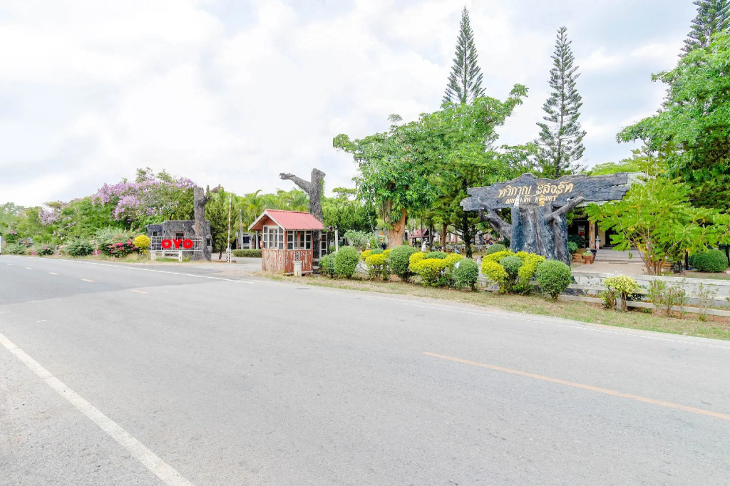 OYO 863 Davikarn Resort