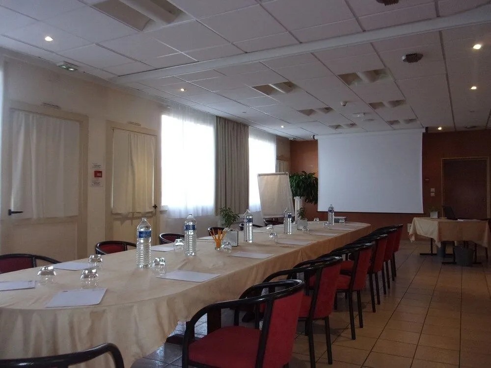 CitHotel LA PYRAMIDE
