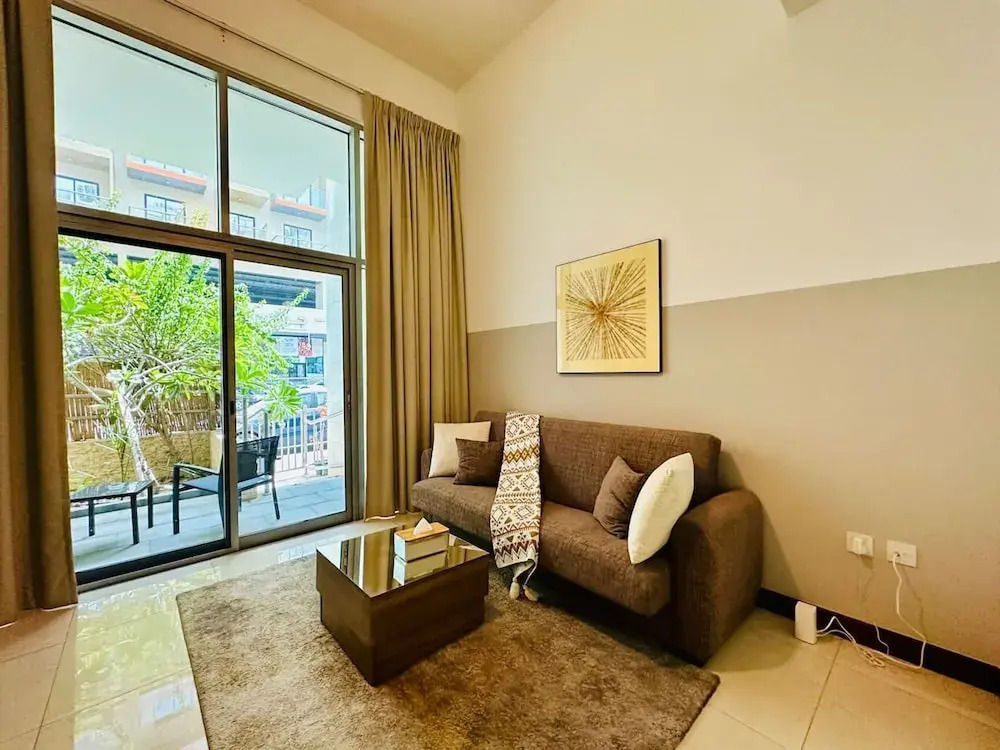 Studio in JVC w Premium Amenities Near Circle Mall