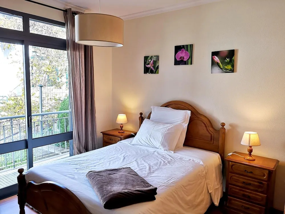 House with 2 Bedrooms in Lombo Do Doutor, with Wifi