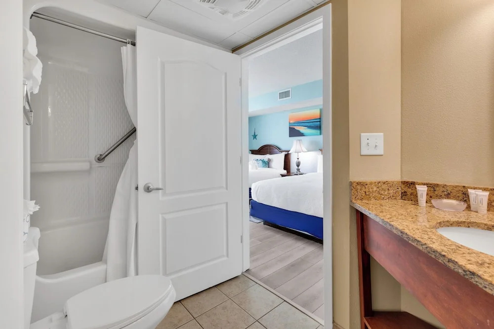 Carolinian Resort Stunning Condos