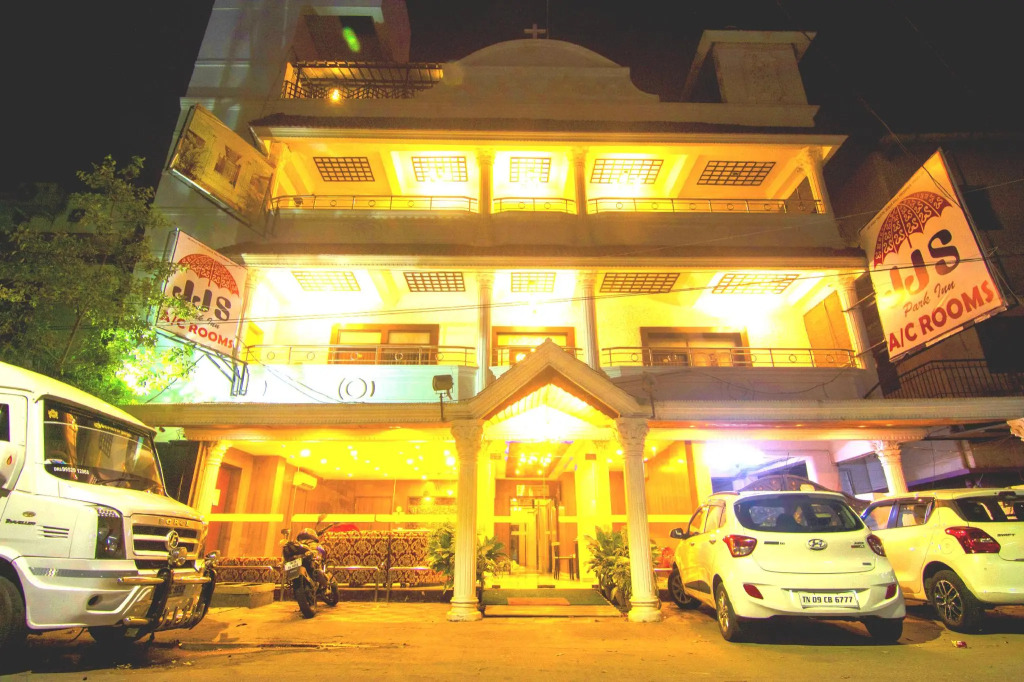 JJs PARK INN