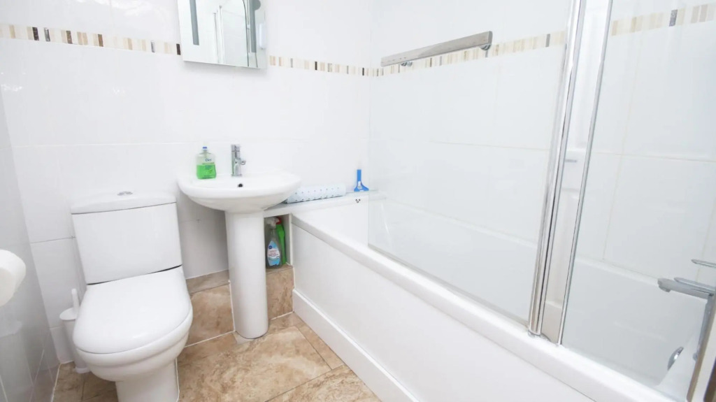 29C Medmerry Park 2 Bedroom Chalet