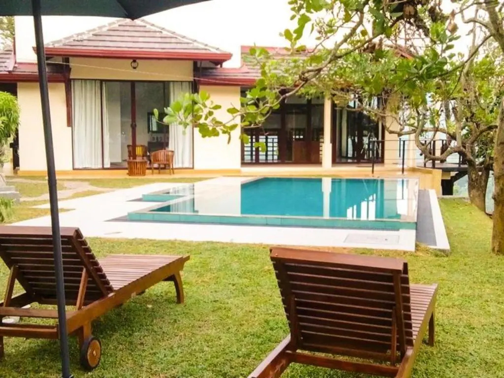 Aqua Dunhinda Nature Retreat