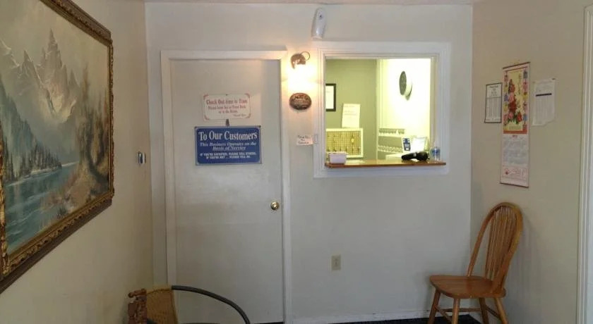 Twi-Lite Motel