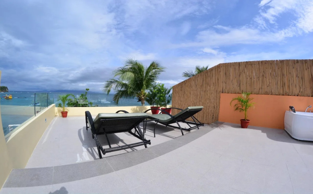 Papa Freds Beach Resort