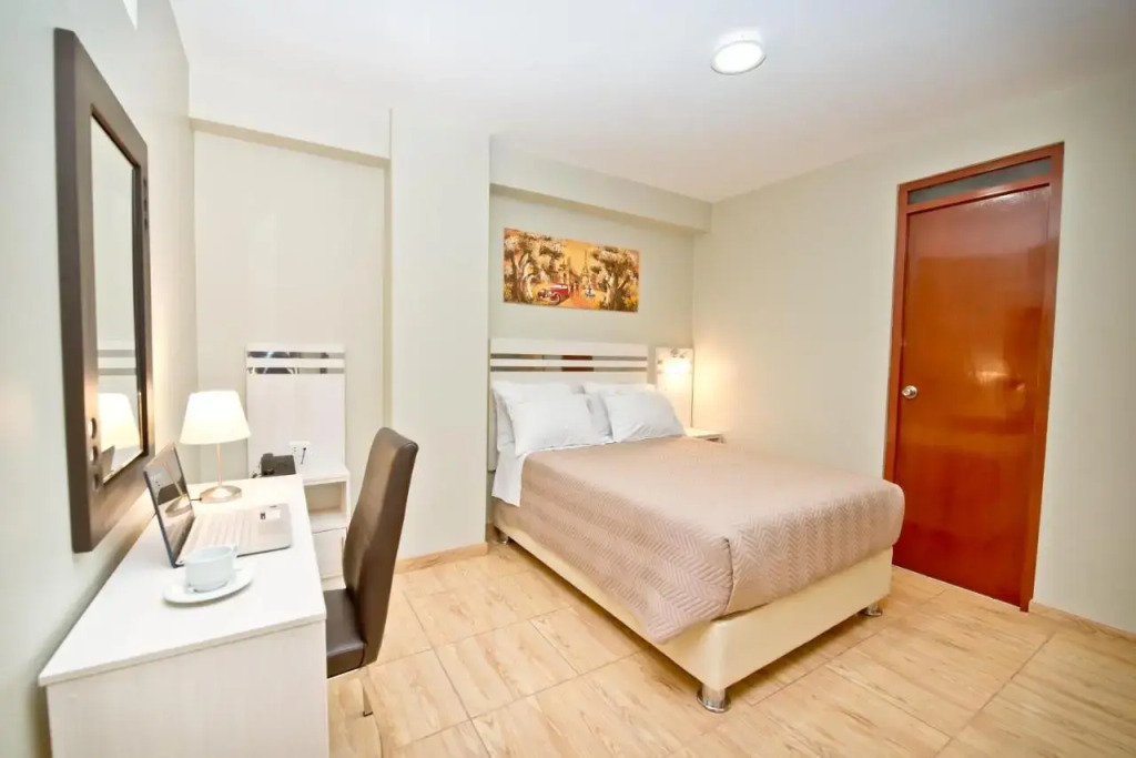 Mercé Hotel