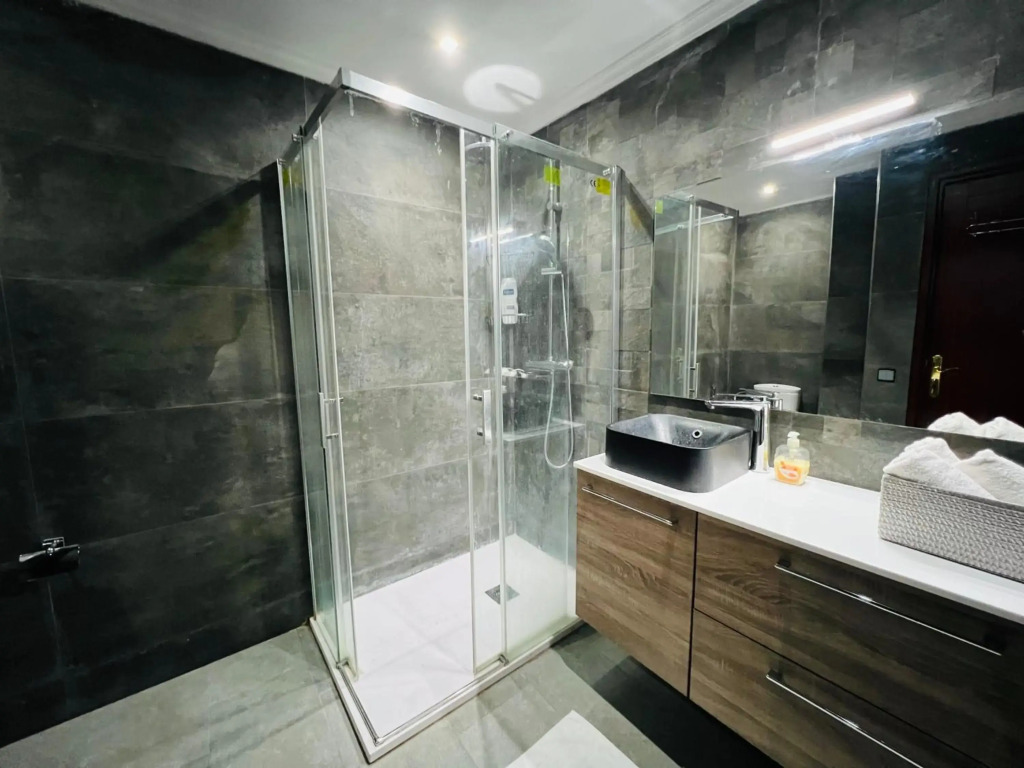 Tres bel apartement sur la corniche