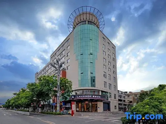 LAVANDE   Hotel （Kunming Vientiane city Tuodong Sports Center Subway Station  Store）