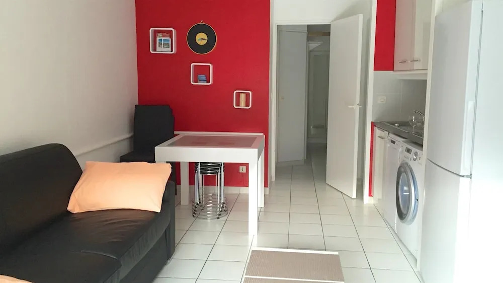 Cap Esterel Appartement climatisé Jardin Clos