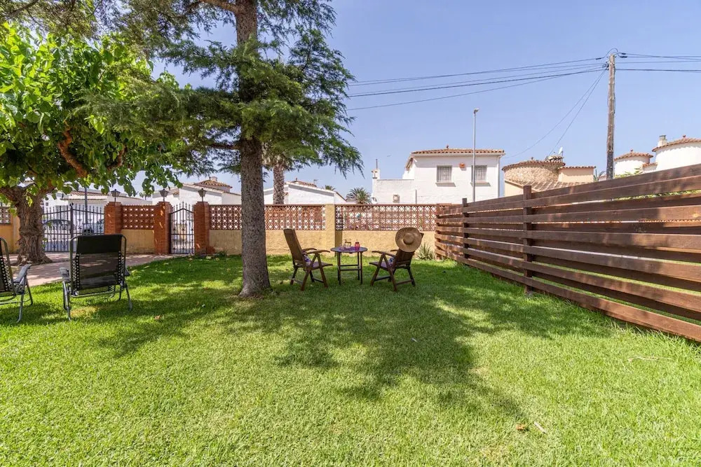 Relaxing Garden Villa - Ideal for Families