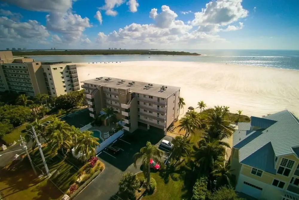 Castle Beach # 101 by Coastal Vacation Properties