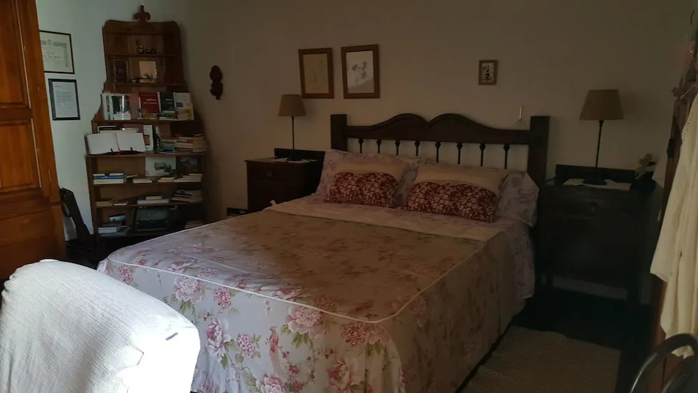 Casa Santana Segura